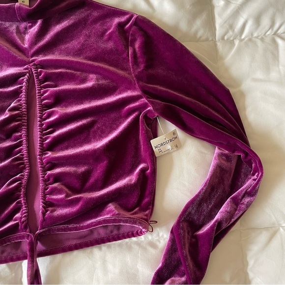 Open Edit Open Front Velour Tie Top - Picture 4 of 4